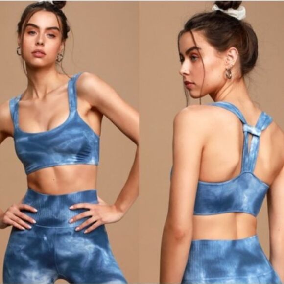 NWT Free People On The Radar Tie Dye Yoga Sports Bra in Blue Size: XS/S - Picture 1 of 12
